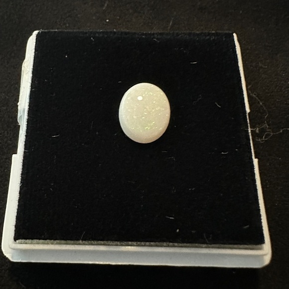 Source Unknown Jewelry - Solid Oval Opal loose stone 1.25ct - 10x8mm
